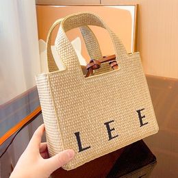 Straw weave top handle Raffias Font Tote bag Designer Womens lady mens Clutch shop Bags travel Cross Body Basket Shoulder Bags Luxury city handbag fashion Beach bags