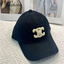 sports women's Hats Caps Baseball Embroidered Luxury hat winter Celi Ball Hat Arc Designer Hat Soft Autumn Seasonal Couple Fashion Sun Protection Sunshade Hat A5EC