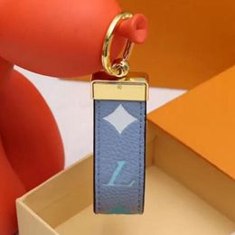 Designer Keychains For Men Women Couple Lovers Leather Car Key Buckle Girls Bag Pendants Keyrings Fashion Keychain WITH BOX268h
