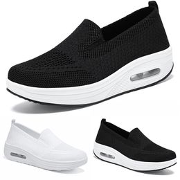 men running shoes mesh sneaker breathable classic black white soft jogging walking tennis shoe calzado GAI 0261