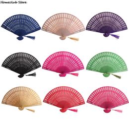 Chinese Vintage Folding Wooden Hollow Carved Hand Fan Gift Home Decoration Pocket Wedding Party Discount Multiple Colours 240305