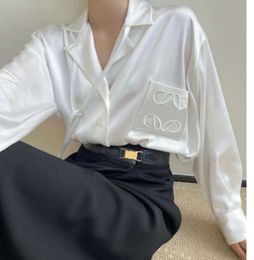 Black White Women Silk Blouses Mens Designer Tshirts with Letters Embroidery Spring Autumn Long Sleeve Tee Shirts Casual Tops Designer T Shirt Womens4354