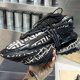 Elevated Shoes Balmana Couple Quality 2024 Top Women's Mens Sneakers Sneaker Gradual Unicorn Spacecraft Sports Space Men's Thick Sole Iyyv