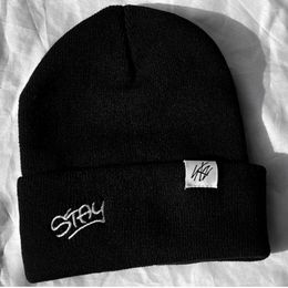 Berets 2024 Men's Hip- Hat Fanshion Knitting Beanies For Stay Unisex Black Casual Cold Cap Letter Embroidered BangChan SKZ Kpop