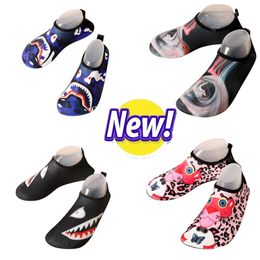 Quick-Drying 2024 Summer Water Shoes Unisex Seaside Beach Sock Barefoot Sneakers Men Swimming Upstream Sports Diving Aqua Shoes Women