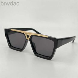 Sunglasses Designer Men Glasses Z1502 1.1 Evidence Style Anti-ultraviolet Classic Retro Square Acetate Black Frame Exude statement-making Appeal Random Box 240305