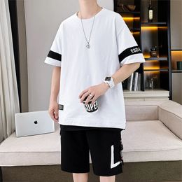 Summer new two-piece cotton short sleeved T-shirt and mens shorts set solid loose top and knee length pants sportswear 240305