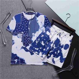 Mens Designer Tracksuits Fashion Letters Print Outfits Tracksuits Women Pullover Sport suit Casual Track Sportswear T-shirts Wholesalers Short Sleeve Suits