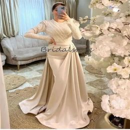 Light Champagne Arabic Prom Dress With Feather Long Sleeve Sequin Evening Dresses Dubai Abayas Muslim Formal Occasion Birthday Gowns vestidos de fiesta para mujer