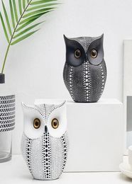 Nordic Style Minimalist Craft White Black Owls Animal Figurines Resin Miniatures Home Decoration Living Room Ornaments Crafts Y2001840298