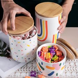 Storage Bottles Nordic Ceramic Sealed Jar Candy Wooden Lid Creative Cute Dried Fruit Snack Living Room Home Decoration