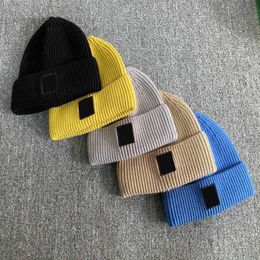 2021 mens hat classic casual warm winter cap Couple models Adjustable length after cap Fashion all-match six color for men caps260m