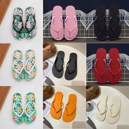 Slippers popular designer sandals fashion outdoor platform shoes classic pinched beach alphabet print flip flops summer flat casual GAI-11