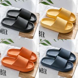 2024 Slippers for men women Solid color hots low soft black whites Ivory Multi walkings mens womens shoes trainers GAI