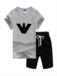 Baby Summer Suits Boys Preppy Style Twopiece Sets Children Casual Outdoorwear Kids Solid Colour Tshirt Shorts Clothing Sets9582053