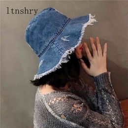 Summer Autumn Washed Denim Sun Hat Women Fashion Tassel Floppy Cap Ladies Wide Brim Beach Bucket Hats Female Cotton foldable 21032347P