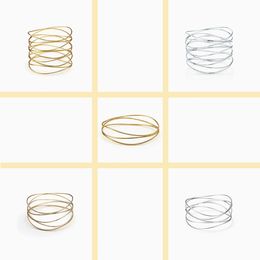 Brand luxury jewelry classic 18K gold design wave layered bracelet, enhancing women's elegant taste