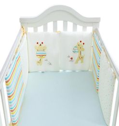 6PcsSet Children Infant Crib Bumper Bed Protector Baby Kids Cotton Cot Nursery For Giraffe Boy And Girl Bedding Sets2354052