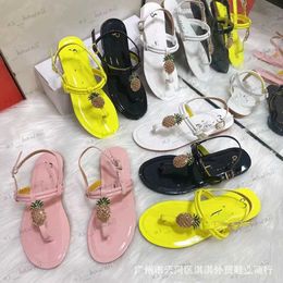 Sandals Ladies flats Sandals New 2023 Fruit Pineapple Large Womens Flat Sandals T240305
