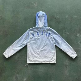 Giacca da uomo di vendita calda Trapstar Irongate T Giacca a vento-blu Grdient Blu Cappotto da donna ricamato di alta qualità Taglie all'ingrosso G