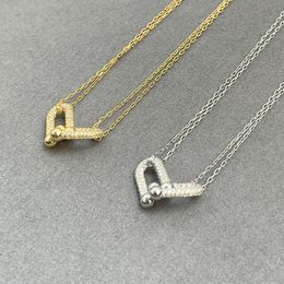 Star's same metal advanced collarbone chain necklace light luxury niche U-shaped ins gold