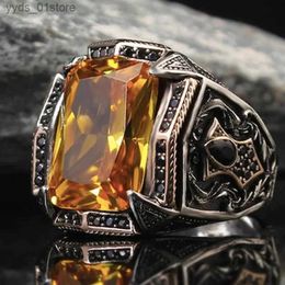 Band Rings European and American Mens Engagement Ring Luxury Jewellery Square Yellowstone Birtay Gift L240305