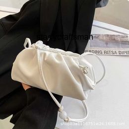 Italy Pouch Hangbag Botteg Venet L Cloud Bag Womens Pleated Bag New Trend Single Shoulder Bag Crossbody Bag High-end Dumpling Bag