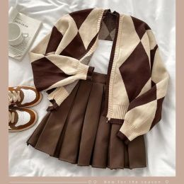 Sweatshirts Fashion Hot Girl Knitting Suit Sling Sweater Cardigan Coat 2023 Autumn Winter Pleated Short Skirt Sweet Elegant Threepiece Set