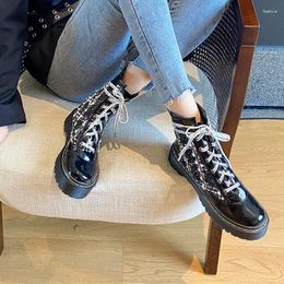 Boots YMECHIC 2024 Fashion Winter Letter Riband Lace Up Platform Plaid Cloth Punk Red Combat Ankle For Women Shoes Black