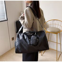 Designer Storage Bag Travel Bag With Shoe Storage Gym Waterproof Bag Men's Fashion Handbag Women's Crossbody Bags