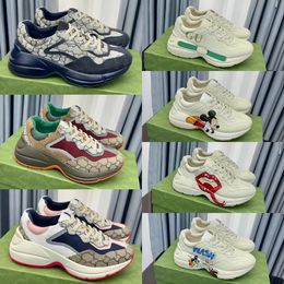 Rhyton Spor Sneakers Tasarımcı Ayakkabı Çok renkli spor ayakkabı Bej Erkek Eğitmenler Vintage Lüks Chaussures Bayanlar Günlük Deri Ayakkabı Sneaker Kutu Boyutu 35-48