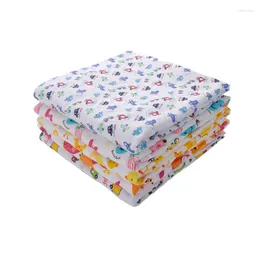 Blankets Baby Muslin Swaddles 90 90cm Two Layers Born Soft Towel Spring Autumn Gauze Bath Hold Wraps Robe