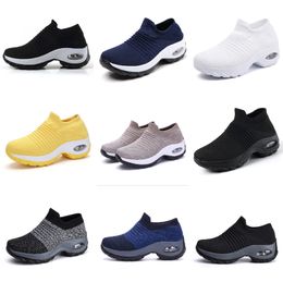 GAI Sports and leisure high elasticity breathable shoes, trendy and fashionable lightweight socks and shoes 18