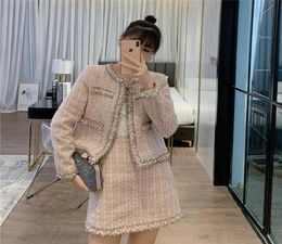 Elegant Two Piece Skirt Set For Women Beading O Neck Tweed Jacket Open StitchTassel A Line Skirt Mini Autumn Pink Outfits3774096