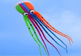 Outdoor Fun Sports High Quality 8m Power Kite Software Octopus Flying Outdoor Toys Soft Frameless Squid Kite7391158