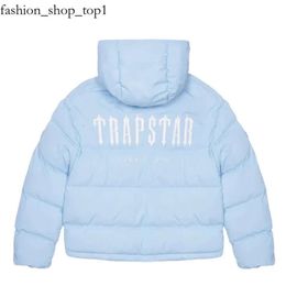 Trapstar Jacket Gradient Black Jacket Men Embroidered Trapstar Tracksuit Thermal Hoodie Winter Coat Tops Trapstar Windbrea 836