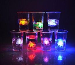 Mini LED Party Lights Square Color Changing LED ice cubes Glowing Ice Cubes Blinking Flashing Novelty Party Supply1795959