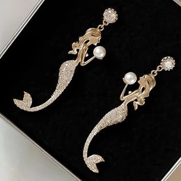 Cute Rhinestone Cartoon Mermaid Crystal Fishtail Pearl Eardrop Earrings For Women Ear Studs With Long Pendant 240226