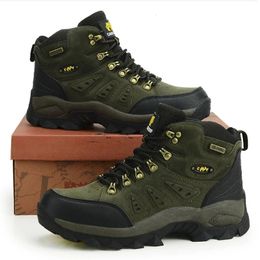 Outdoor Waterproof Hiking Boots Men Women Winter Shoes Walking Climbing Hiking Shoes Mountain Sport Boots Hunting Mens Sneakers 240227