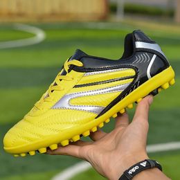 Kid Size 3245 Pro Football Shoes Society Soccer Cleats High Quality Boots For Men Lace Up Boy Grass Sneakers 240228