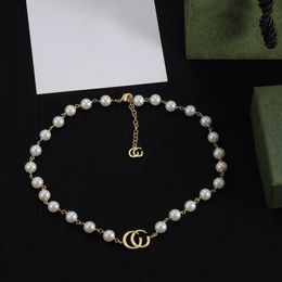 Collana di design perlato in oro 18 carati Collane con ciondolo Collana di design da donna Gioielli con collana a catena di perle fini