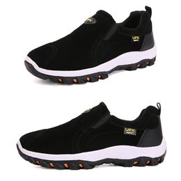 running shoes spring summer red black pink green brown mens low top Beach breathable soft sole shoes flat men blac1 GAI-5