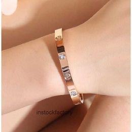 Original 1to1 Cartres Bracelet Female Colorless 18k gold Clasp Rose Gold Fashion Versatile Net Red Light Luxury Handpiece