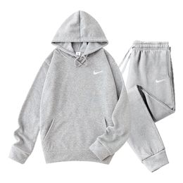 men designers Tracksuits Men's Fashion Sweatshirts Tracksuits Brand Hoodies Sports Tops Pants Suit Boy Hooded Sweater Casual Pullover Men Women hoodies