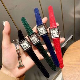 Relógio de luxo designer moda feminina relógio casual retangular pulseira de couro femino relógio de quartzo clássico esportes relógio feminino