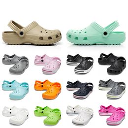 Fashion Designer Sandals Women Mens Slides Classics Cros Platform Waterproof Slippers Famous Kid Buckle Cross-tie Clog Beach Sandale Summer Sliders