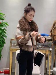 Women's Fur 2024 Sheepskin Integrated Coat Short Winter Genuine Leather Lamb Collar Young Style