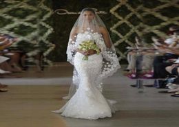 WhiteIvory Cathedral Wedding Veil With Comb 3M Long Lace Mantilla Bridal Veil Accessories With Flowers Veu De Noiva6426289