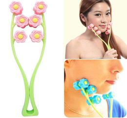 Face Massage Roller Slimming Face Facial Skin Preventing Wrinkles Wheel Flower Type Elastic Facial Massager Faft Massage3667777