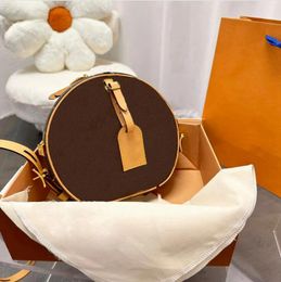 2024 Women Luxuries Designers Bags Co branded lady fashion handbags Wallets single shoulder Round cake bun Casual